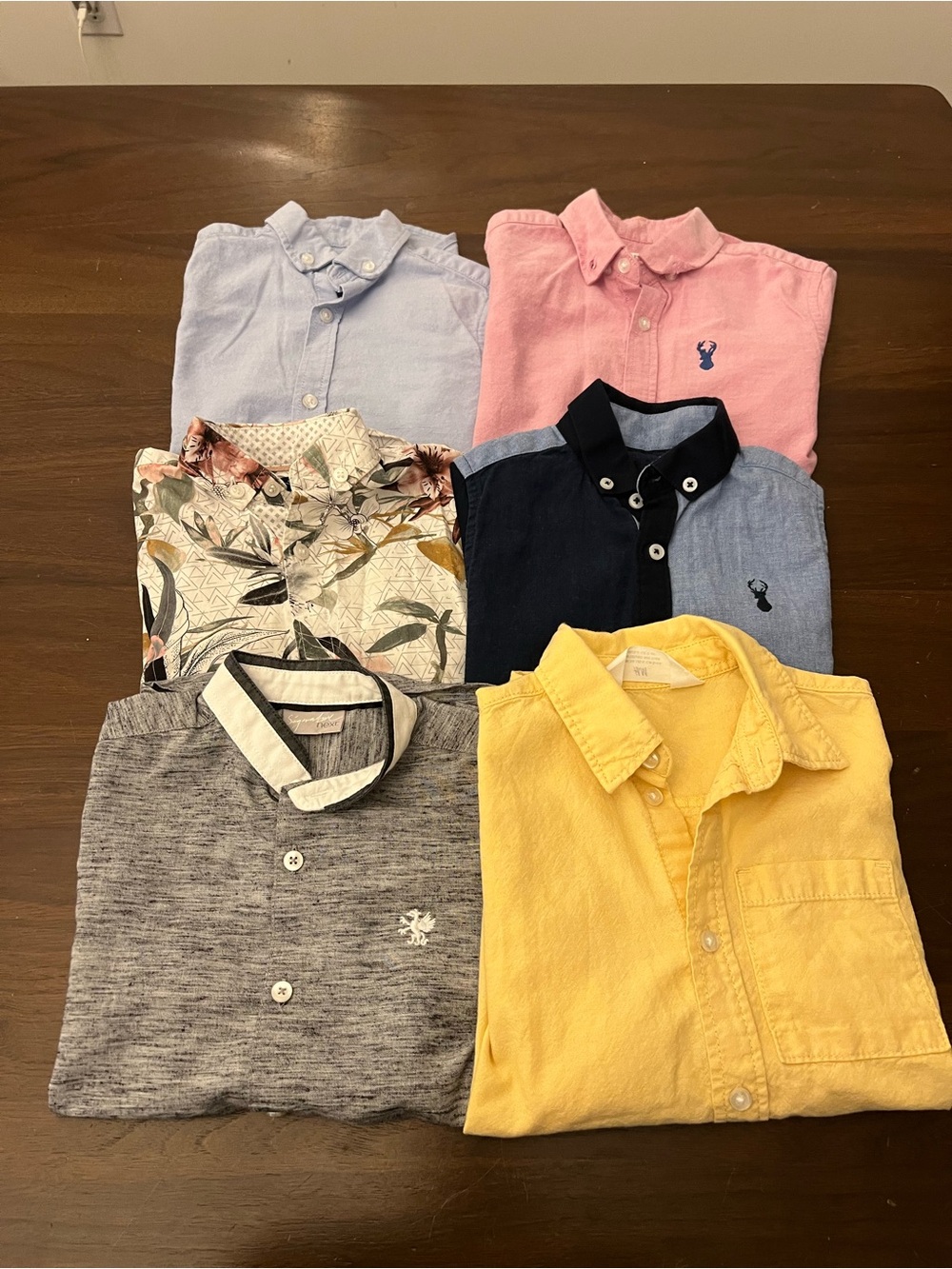 Bundle of 6 Boys Button-Down Shirt Sizes 3-6